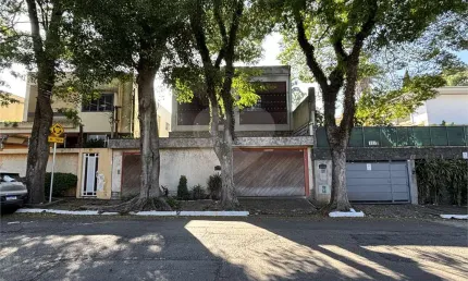 Casa tipo sobrado 280m2 05 dorm 01 suíte 03 banheiros no planalto paulista venda