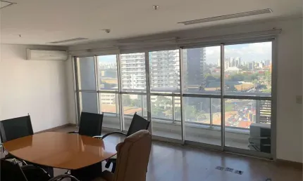 Sala Comercial para Locação Barra Funda 73,52m² 1 Vaga de Garagem São Paulo SP