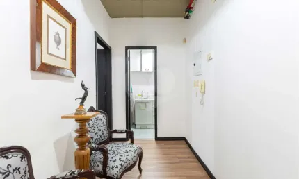 .Sala Comercial para Locação no Itaim Bibi – 31,7 m²  Reformada e Estruturada São Paulo SP