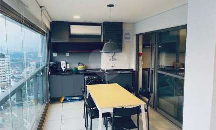 Apartamento com 2 quartos à venda na Rua Coriolano, 231, Vila Romana, São Paulo