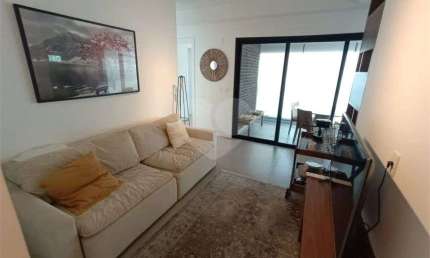 Apartamento para locação com 2 quartos em Pinheiros