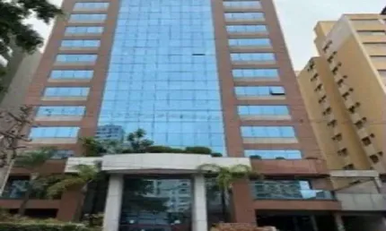 Sala Comercial disponível para locação ou venda no bairro Jardim Paulista.