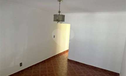 Casa com 3 quartos à venda na Rua Monsenhor Castro Nery, Parque Maria Domitila, São Paulo