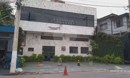 Prédio comercial disponivel para locação ou venda no bairro Pirituba.