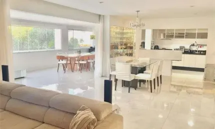 Apartamento com 3 quartos à venda na Rua Catão, 804, Vila Romana, São Paulo