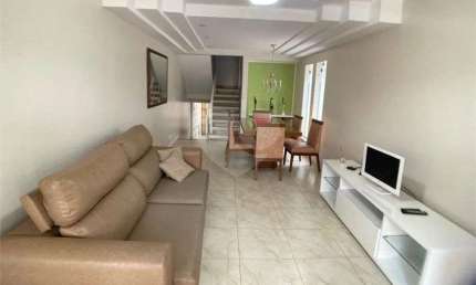 Casa com 3 quartos para alugar na Rua Coelho de Carvalho, Alto da Lapa, São Paulo