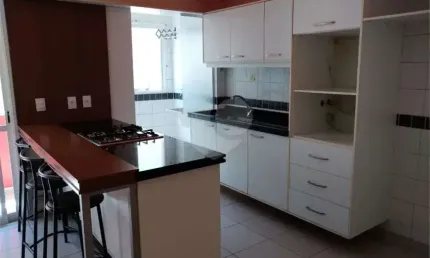 Apartamento com 3 quartos à venda na Rua Salvador Caruso, Vila Ipojuca, São Paulo