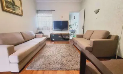 Casa com 3 quartos à venda na Rua Dom João V, 342, Lapa, São Paulo