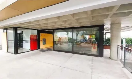 Sala comercial para alugar na Rua Bruxelas, Sumaré, São Paulo