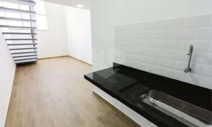 Prédio residencial ou comercial à venda no bairro da Lapa.