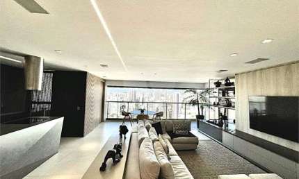 Apartamento com 3 quartos à venda na Rua Coriolano, Vila Romana, São Paulo