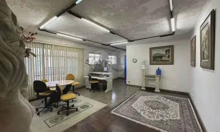 Casa comercial à venda na Rua Havaí, 507, Sumaré, São Paulo