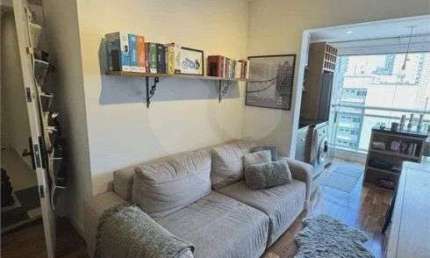 Apartamento à Venda na Barra Funda, 01 dormitório. São Paulo.