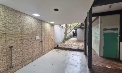 Casa com 2 dormitórios, 327 m² - venda por R$ 3.100.000 ou aluguel por R$ 19.838/mês - Alto da Lapa