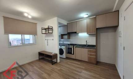 Apartamento com 2 quartos para alugar na Avenida Milton, 135, Vila Galvão, Guarulhos