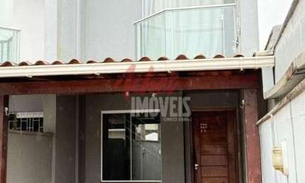 SOBRADO GEMINADO no PETRÓPOLIS com 2 quartos para LOCAÇÃO, 58 m²