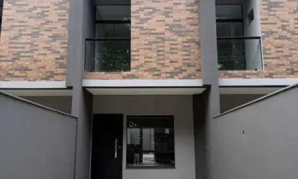 Sobrado geminado com 3 quartos  à venda, 104.00 m2 por r$650000.00  - bom retiro - joinville/sc