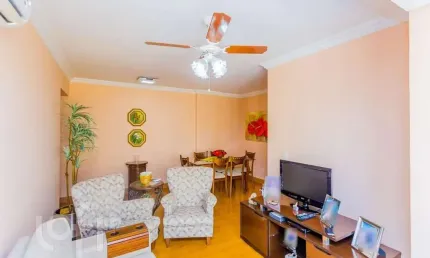 Apartamento com 2 quartos à venda na rua sete de abril, 375, floresta, porto alegre, 84 m2 por r$ 639.000