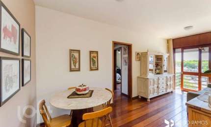 Apartamento com 2 quartos à venda na Rua Câncio Gomes, 584, Floresta, Porto Alegre, 69 m2 por R$ 332.500