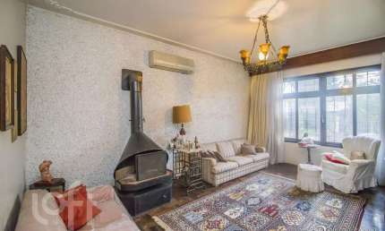Casa com 4 quartos à venda na Rua Bernardino Caetano Fraga, 156, Santa Tereza, Porto Alegre, 258 m2 por R$ 796.000