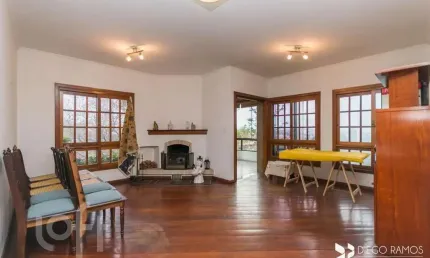 Apartamento com 3 quartos à venda na Rua Gioconda, 201, Vila Jardim, Porto Alegre, 200 m2 por R$ 900.000