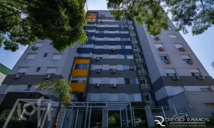 Apartamento com 2 quartos à venda na Rua Almirante Barroso, 720, Floresta, Porto Alegre, 56 m2 por R$ 630.000