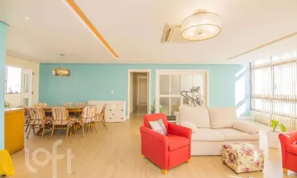 Apartamento com 3 quartos à venda na avenida independência, 56, centro histórico, porto alegre, 186 m2 por r$ 1.280.000