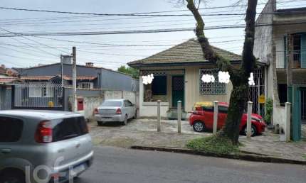 Casa com 3 quartos à venda na Avenida Carneiro da Fontoura, 434, Passo da Areia, Porto Alegre, 119 m2 por R$ 767.125