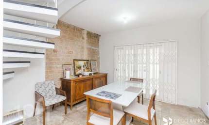 Casa com 4 quartos à venda na Rua Matias José Bins, 410, Três Figueiras, Porto Alegre, 224 m2 por R$ 1.900.000