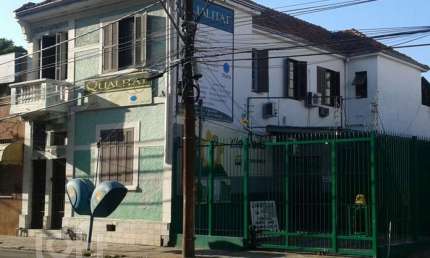 Casa com 3 quartos à venda na Rua Ernesto Alves, 68, Floresta, Porto Alegre, 219 m2 por R$ 400.000