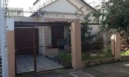 Casa com 3 quartos à venda na rua baronesa do gravataí, 388, cidade baixa, porto alegre, 135 m2 por r$ 1.500.000