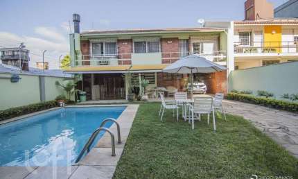Casa com 3 quartos à venda na Rua Alcides Gonzaga, 50, Boa Vista, Porto Alegre, 350 m2 por R$ 1.805.000