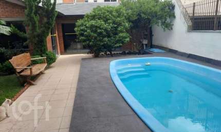 Casa com 2 quartos à venda na Avenida Lageado, 674, Petrópolis, Porto Alegre, 263 m2 por R$ 2.327.500