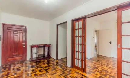 Apartamento com 3 quartos à venda na Rua Felizardo Furtado, 515, Petrópolis, Porto Alegre, 67 m2 por R$ 332.500