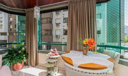 Apartamento com 3 quartos à venda na Rua José de Alencar, 1276, Menino Deus, Porto Alegre, 159 m2 por R$ 807.500