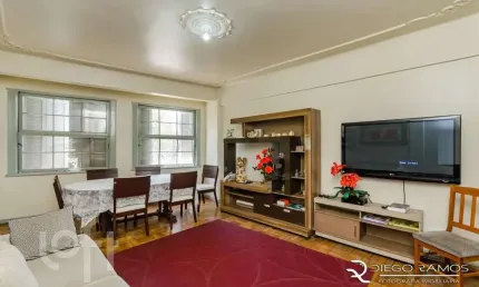 Apartamento com 3 quartos à venda na rua avaí, 22, centro histórico, porto alegre, 118 m2 por r$ 400.000