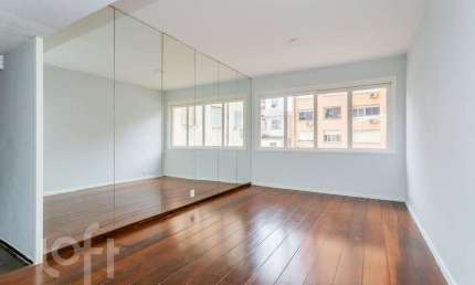Apartamento com 2 quartos à venda na Rua Duque de Caxias, 1303, Centro Histórico, Porto Alegre, 79 m2 por R$ 388.000