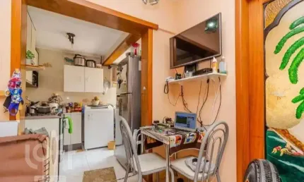 Apartamento com 1 quarto à venda na Rua Washington Luiz, 314, Centro Histórico, Porto Alegre, 33 m2 por R$ 165.000