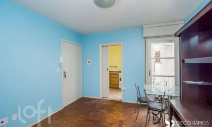 Apartamento com 1 quarto à venda na Rua Demétrio Ribeiro, 824, Centro Histórico, Porto Alegre, 36 m2 por R$ 180.000