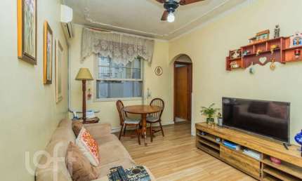 Apartamento com 2 quartos à venda na Rua Marquês do Pombal, 746, Auxiliadora, Porto Alegre, 56 m2 por R$ 318.000