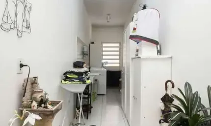 Casa com 2 quartos à venda na Rua Tamandaré, 565, Camaquã, Porto Alegre, 200 m2 por R$ 1.200.000