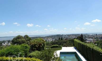 Casa com 4 quartos à venda na Rua Bazilio Pellin Filho, 900, Ipanema, Porto Alegre, 400 m2 por R$ 1.590.000
