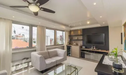 Apartamento com 3 quartos à venda na rua riveira, 150, petrópolis, porto alegre, 110 m2 por r$ 890.000