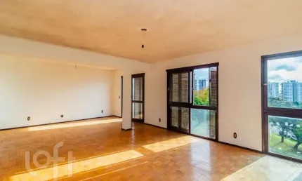 Apartamento com 3 quartos à venda na avenida engenheiro ary de abreu lima, 38, vila ipiranga, porto alegre, 302 m2 por r$ 2.000.000