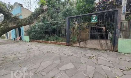 Casa com 4 quartos à venda na rua general caldwell, 814, menino deus, porto alegre, 206 m2 por r$ 850.000