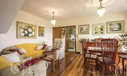 Apartamento com 2 quartos à venda na Rua Cangussu, 543, Nonoai, Porto Alegre, 203 m2 por R$ 520.000