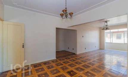 Apartamento com 3 quartos à venda na Rua Augusto Pestana, 25, Santana, Porto Alegre, 142 m2 por R$ 450.000