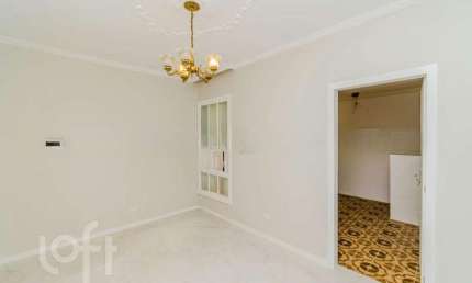Apartamento com 2 quartos à venda na Rua Dezessete de Junho, 629, Menino Deus, Porto Alegre, 56 m2 por R$ 285.000