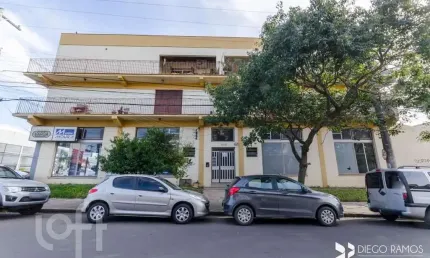 Apartamento com 3 quartos à venda na Travessa Escobar, 285, Camaquã, Porto Alegre, 146 m2 por R$ 450.000