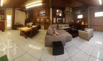 Casa em condomínio fechado com 4 quartos à venda na da Figueira, 80, Restinga, Porto Alegre, 480 m2 por R$ 369.000